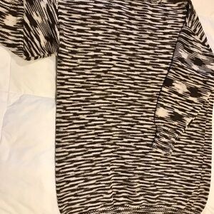 Misha max Puff Trisha sweater dress. Small.